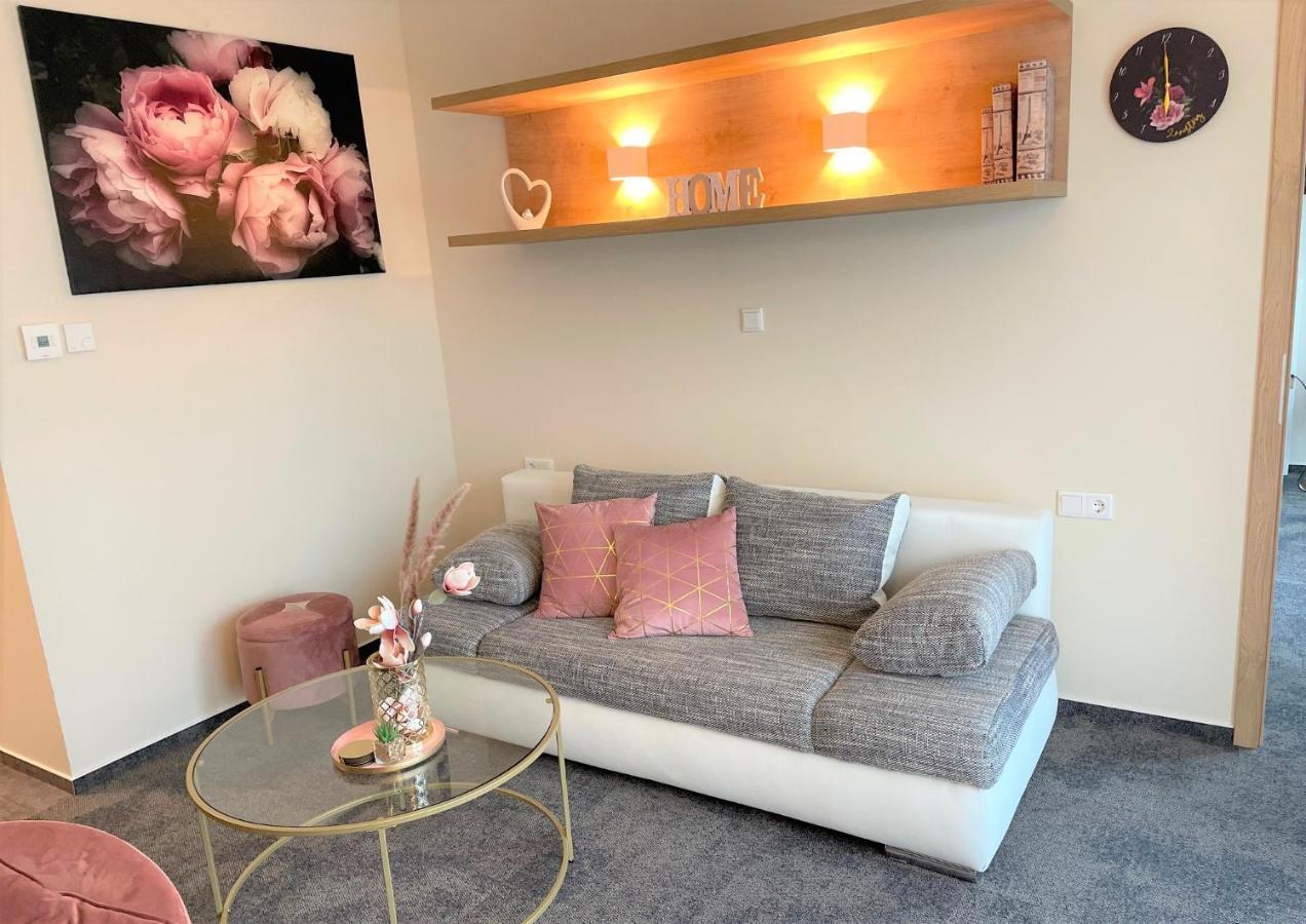 Likedaheim Apartments ロースバッハ・フォア・デア・ヘーエ エクステリア 写真